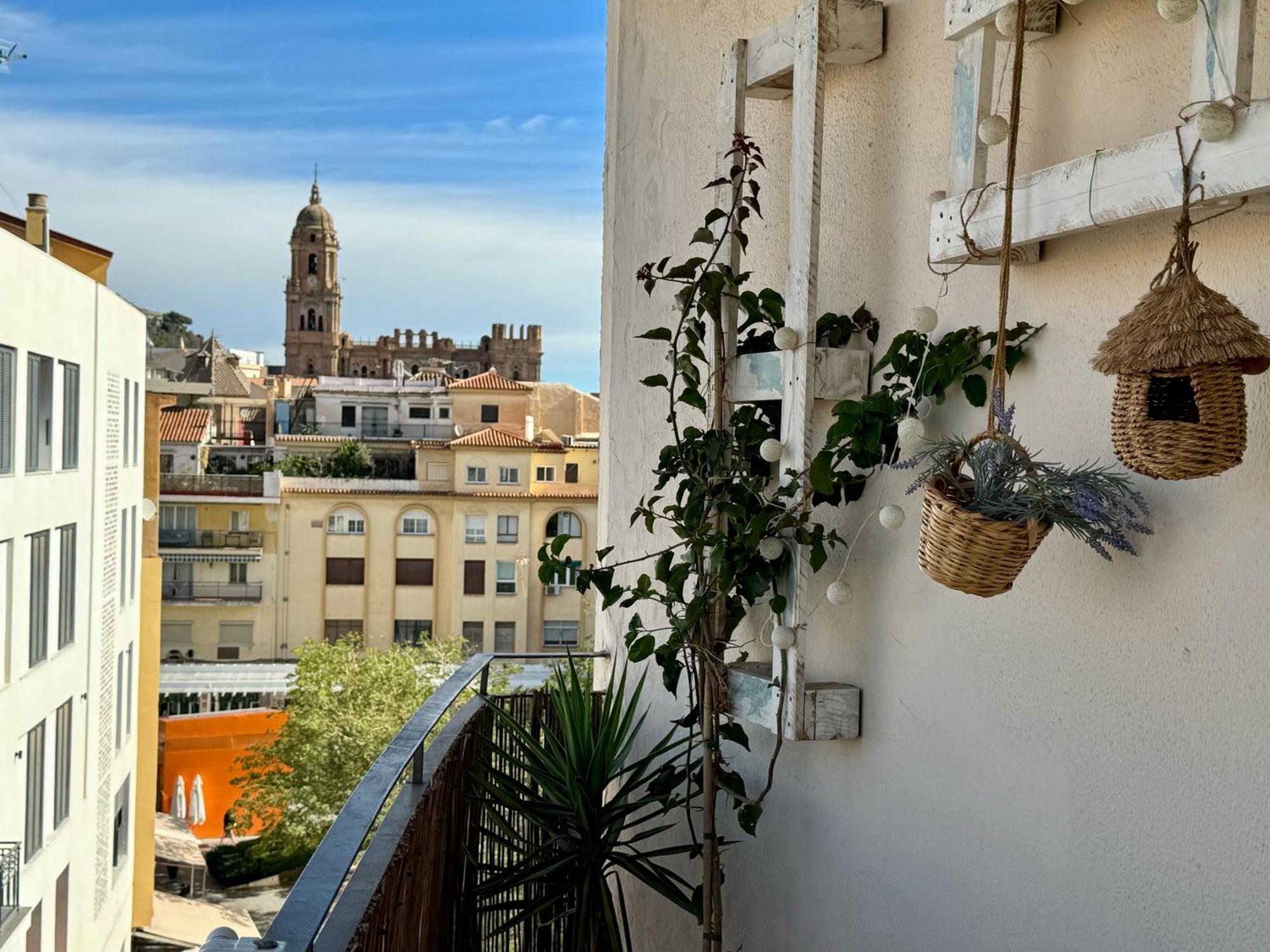 Апартаменты Exclusive Views Of Malaga, Santa Isabel Экстерьер фото